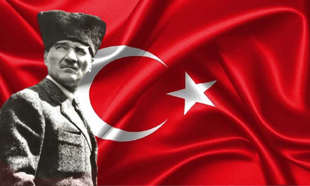 Devlet Erkanından Zafer Bayramı’nda Duygu Dolu Mesajlar