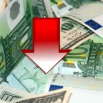 Euro, Dolar Karşısında Eriyor: Parite 20 Yılın Düşüğünde