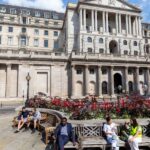 İngiltere’de Faiz Artırım Beklentisi Enflasyon Tahminini Düşürdü