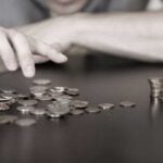 Baş Ekonomist Kabul Etti: İnsanlar Yoksullaşacak