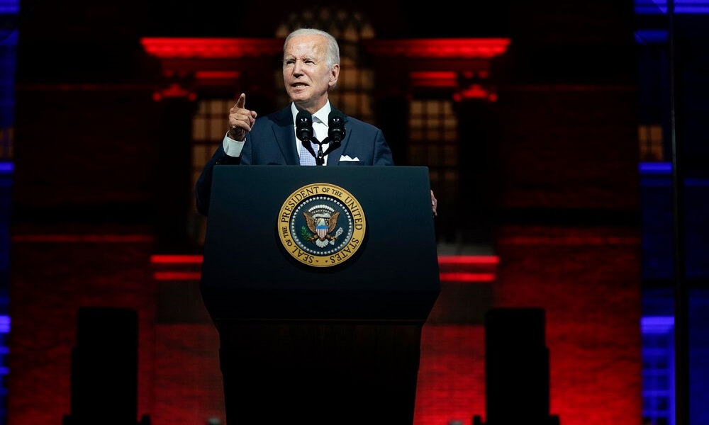 Biden: Trump ve Destekçileri Demokrasiyi Tehdit Ediyor