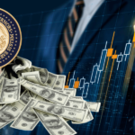 Dolar FED Yetkililerinin Açıklamaları Öncesi Zirvede Geziniyor