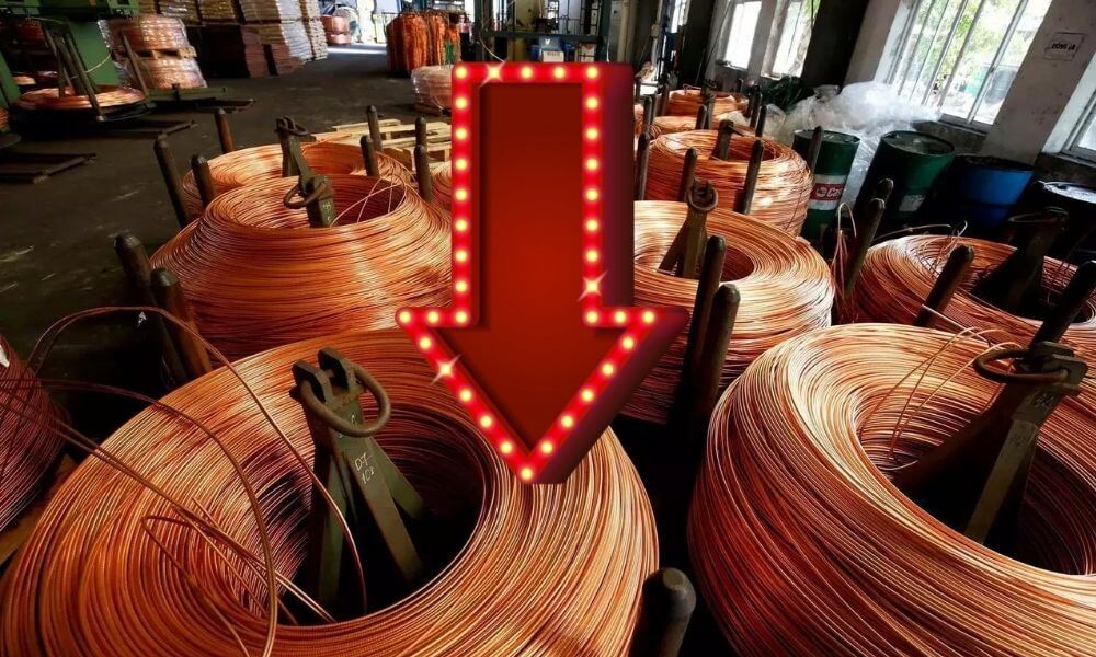 Endüstriyel Metaller Küresel Ekonomideki Bozulmayla Düşüyor