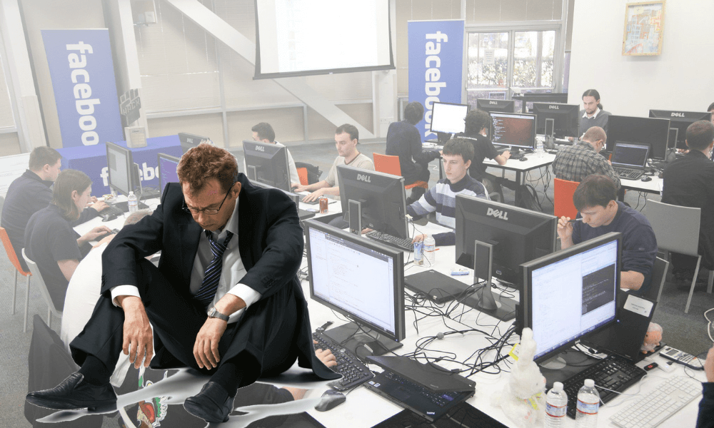 Makroekonomik Belirsizlik Facebook Çalışanlarını da Vurdu