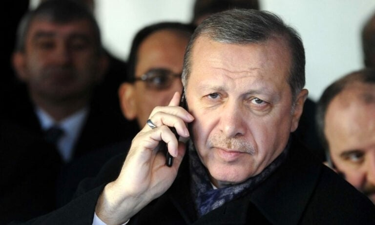 Erdoğan, Zelenskiy ile Görüştü ve Müzakere Vurgusu Yaptı