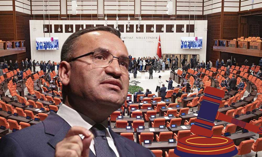 Bakan Bozdağ Anayasa Teklifinin Verileceği Tarihi Açıkladı