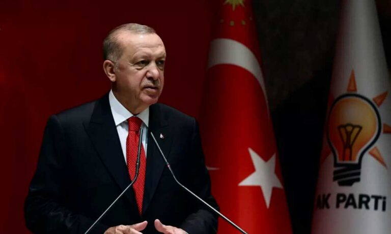Erdoğan Anayasa Değişikliğinde Israrcı: Fıtrata Aykırı Olmayacak
