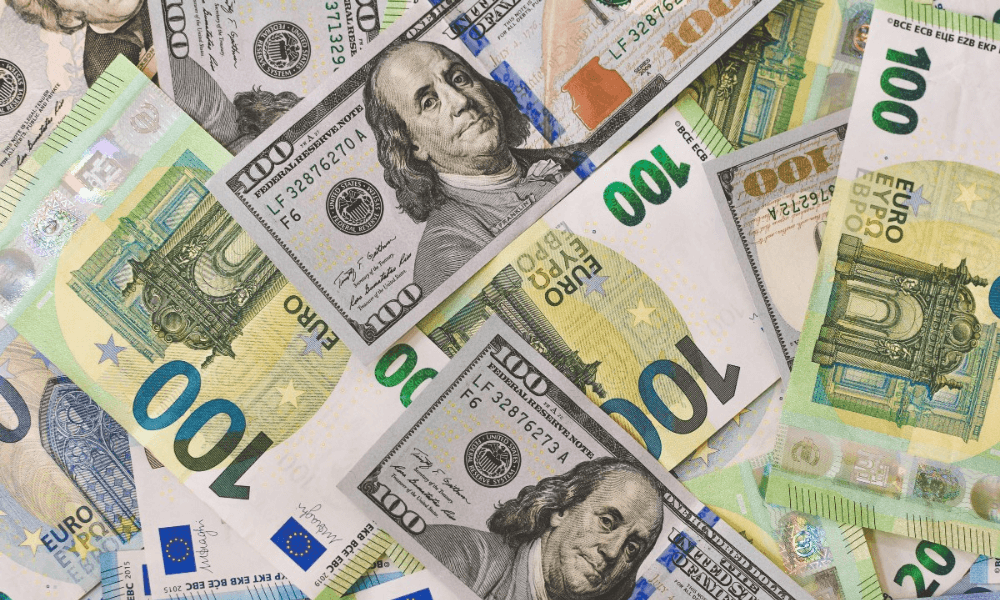 Dolarda Durgun Seyir, Euro’da Yükseliş İsteği Sürüyor