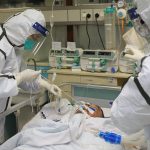 Kısıtlamaların Kaldırıldığı Çin’de Hastaneler Dolup Taşıyor