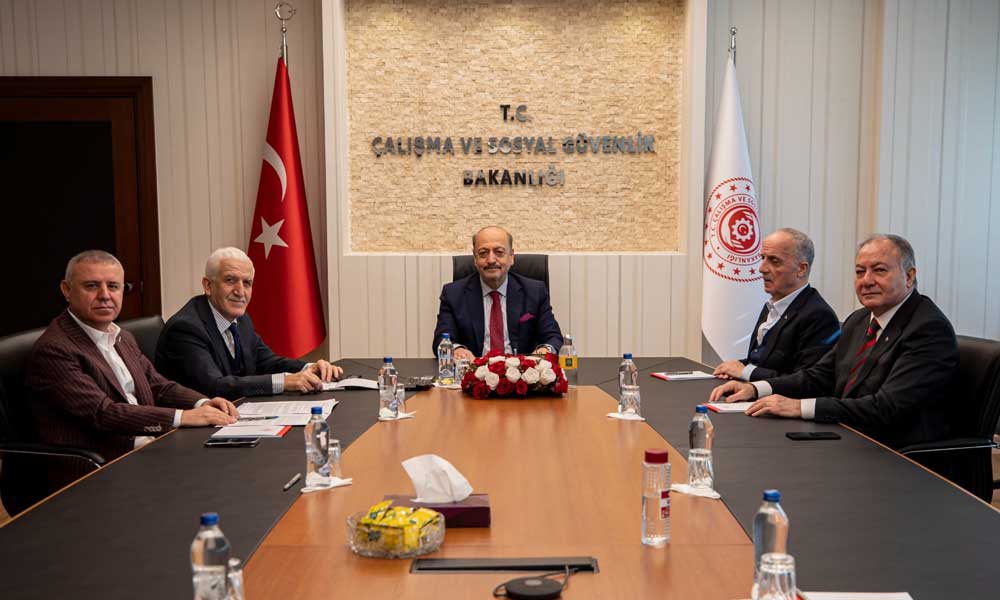 Kamu İşçileri için Toplu İş Sözleşmesi Görüşmeleri Başladı