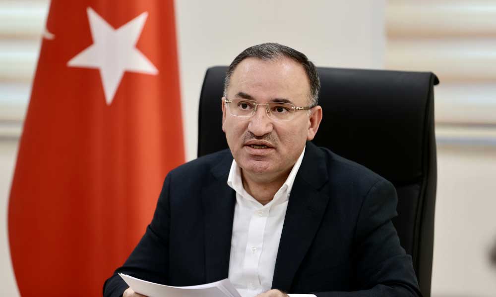 Bozdağ: İhmalden 3, Yağmacılıktan 57 Kişi Tutuklandı