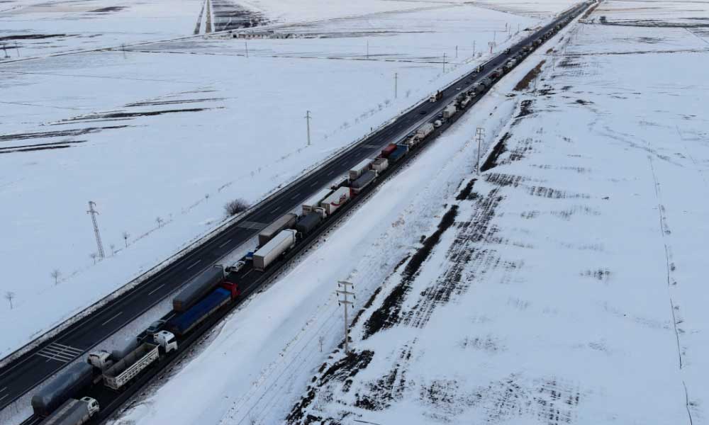 TOBB Deprem için Yardım Alarmı Verdi