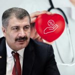 Bakan Koca Müjdeyi Verdi: Doktorların Maaşı Düzenlenecek