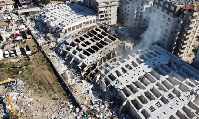 Depremlerin Türkiye’ye Maliyeti Hesaplandı: 2 Trilyon TL!