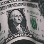 Dolar Endeksi Banka Krizleri ve FED Belirsizliğiyle Geriledi