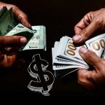 Döviz Rezervi Eriyen Lübnan’da Dolar Karaborsaya Düştü