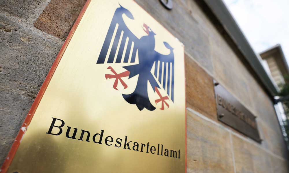 Alman Rekabet Düzenleyicisi Apple için Kısıtlamalara Kapı Açtı