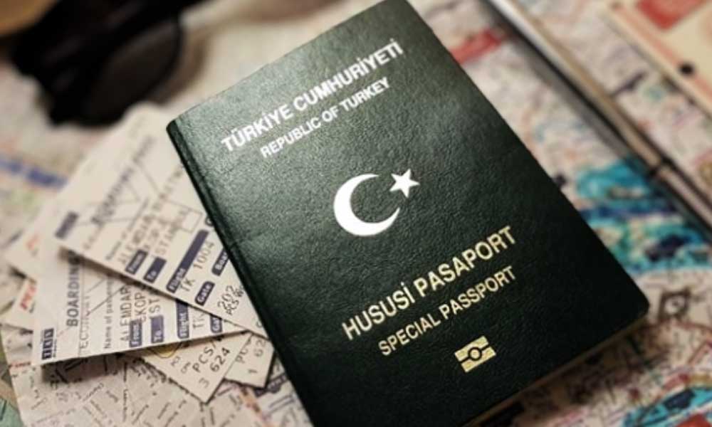 Bakanlık Açıkladı: EYT’liler Yeşil Pasaport Hakkından Mahrum Kalmayacak