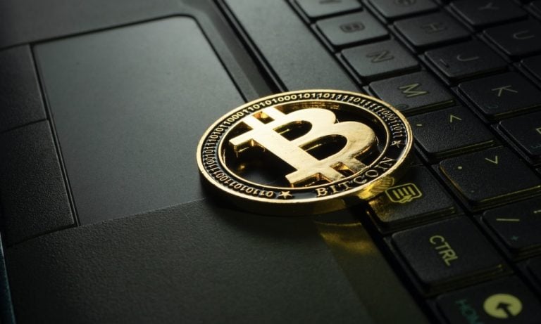 Ünlü Analist: Bitcoin Fiyatı Şu Anda 42 Bin Dolar Olmalı!