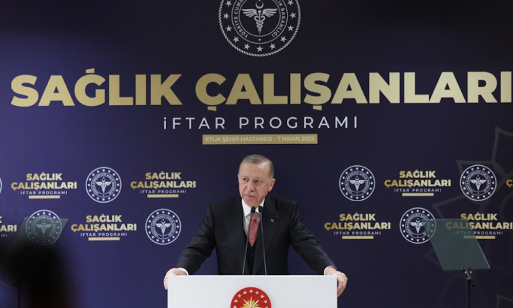 Erdoğan’dan Sağlıkçı Ataması ve Şehir Hastanesi Duyurusu