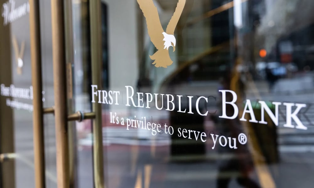 First Republic Bank Hisselerindeki Düşüş Endişeleri Körükledi