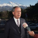 Bakan Akar İstanbul’daki 3’lü Zirve için 5 Mayıs’ı İşaret Etti