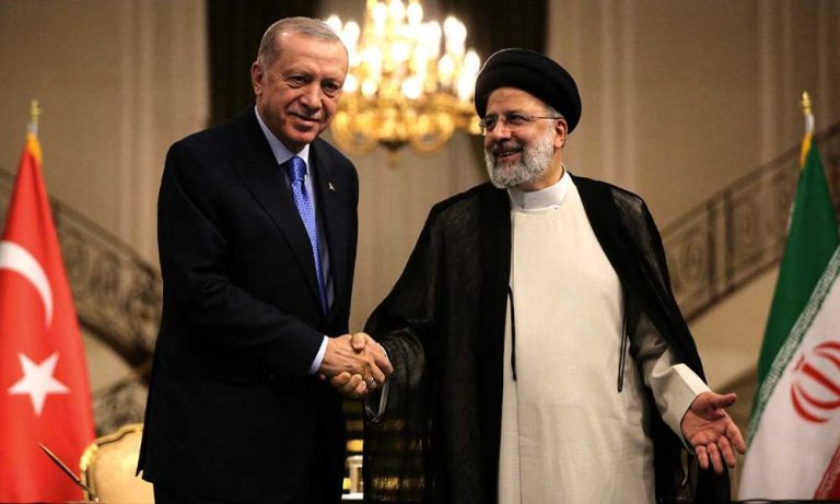 İran Türkiye ile İlişkileri İlerletme Niyetinde Olduğunu Duyurdu