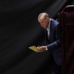 Yunanistan’dan Erdoğan Yorumu: Sallanırsa da Yıkılmaz Tahtı