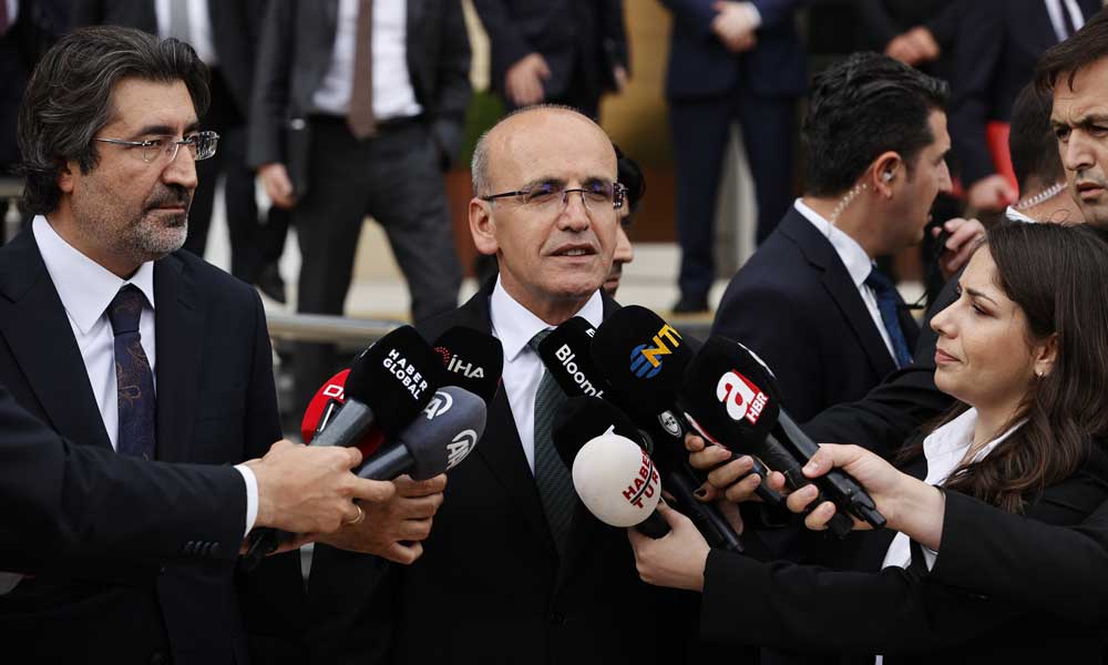 Bakan Şimşek Bankacılarla Buluştu: Bütün Kesimlerle İstişare Edeceğiz