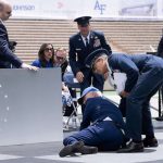 Biden Yine Düştü! ABD Başkanı Mezuniyet Töreninde Yere Kapaklandı!