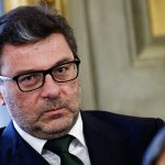 İtalya Ekonomi Bakanından Avrupa Merkez Bankası’na Uyarı