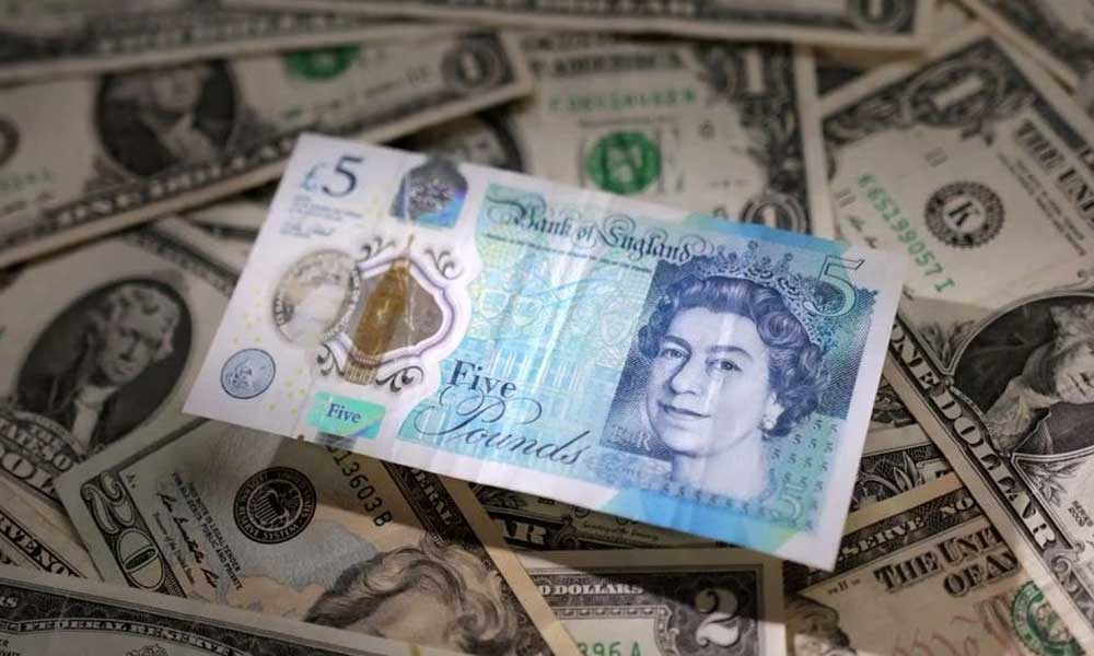 Sterlin, FED’in Faizde Duracağı Beklentisiyle Dolar Karşısında Yükseliyor