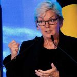 ABD Enerji Bakanı Petrol için Ek Arz Çağrısında Bulundu