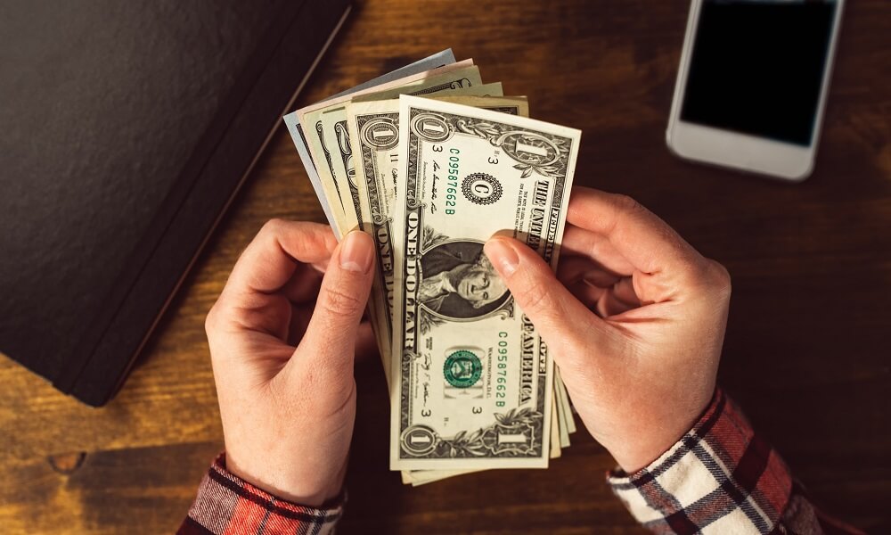 Dolar TCMB’nin Lirayı Destekleyici Adımlarıyla 27 Altında