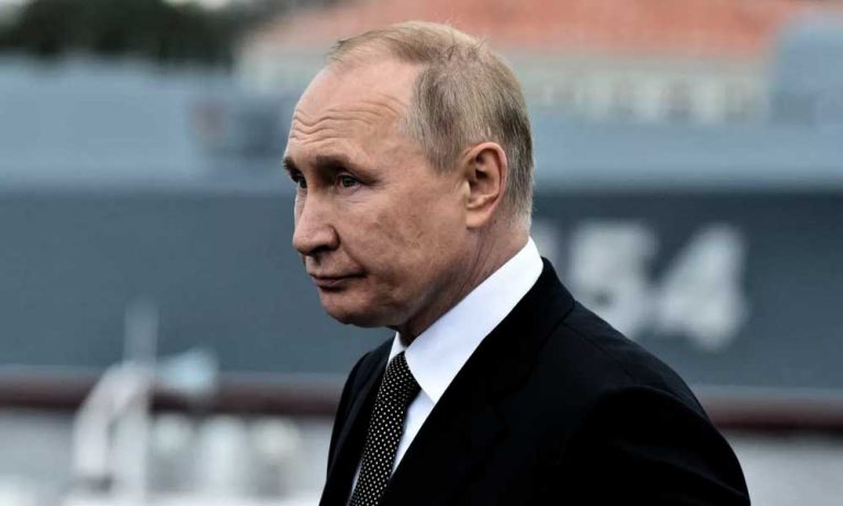 Putin Fransa için Dost Ülke Çıkışını Yaptı