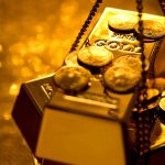 Altın, Fitch’in ABD Not İndirimi Sonrası Güvenli Liman Konumunda