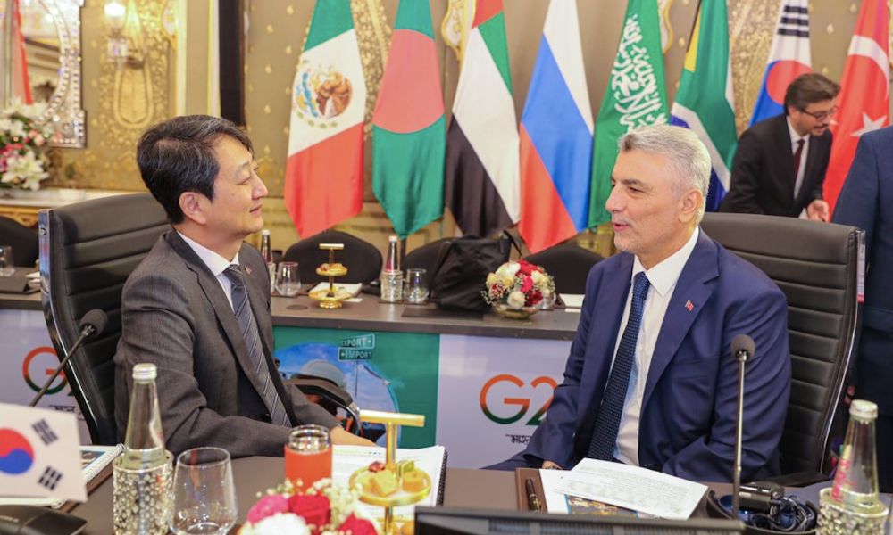 Bolat: ABD ve Güney Kore ile Ekonomik Bağları Güçlendireceğiz