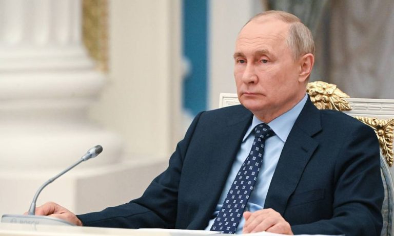 Putin: Rusya’nın İhracatında Rus Rublesinin Payı Hızla Artıyor
