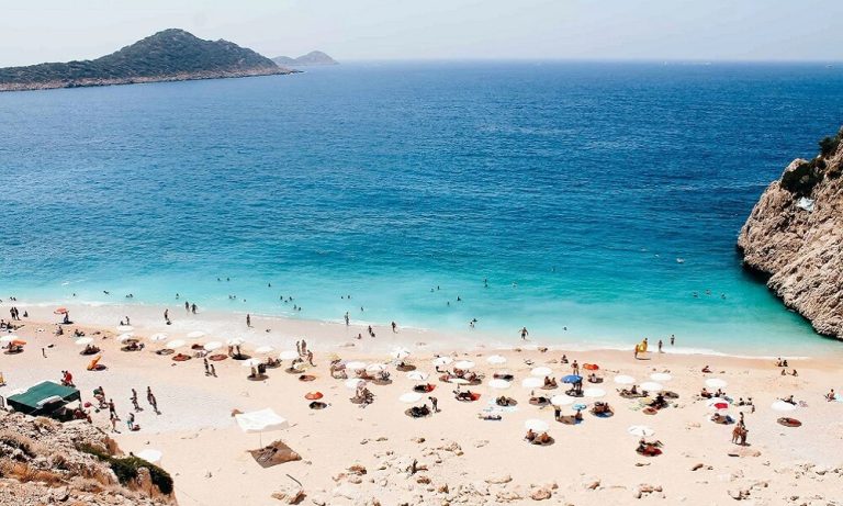 Türkiye Yılın İlk 7 Ayında Turist Sayısında Rekor Kırdı
