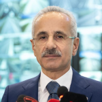 Bakan Uraloğlu’ndan İstanbul Havalimanı Açıklaması