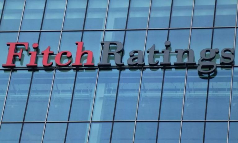 Fitch, 5 Türk Bankasının Kredi Not Görünümünü Yükseltti