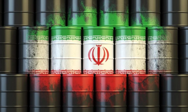 İran Petrol Üretimini Günlük 100 Bin Varil Artırıyor