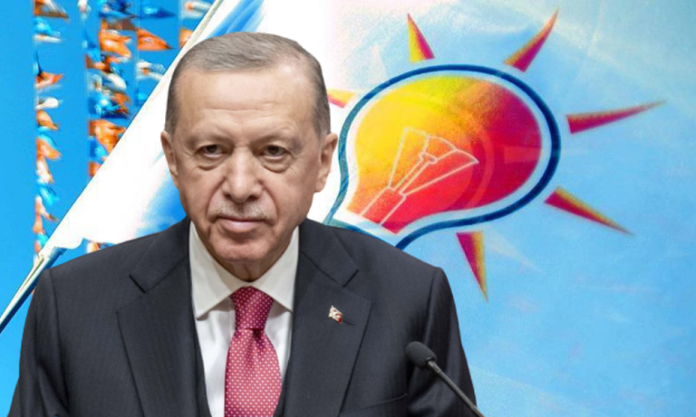 Cumhurbaşkanı Erdoğan Yeniden Genel Başkan Oldu