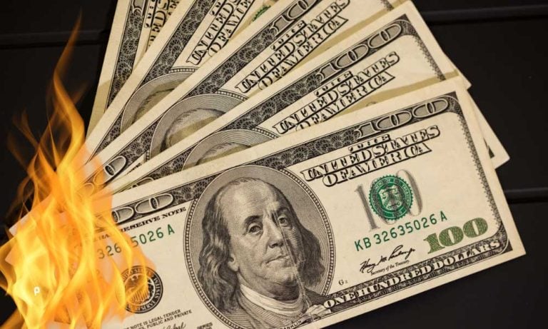 Dolarda Yeni Zirve Görüldü! Kurun Zapt Edilmesi Zorlaşıyor