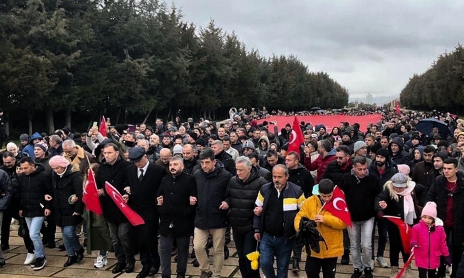 EYT Meselesi Çözülmedi! Mağdurlar Sokakta