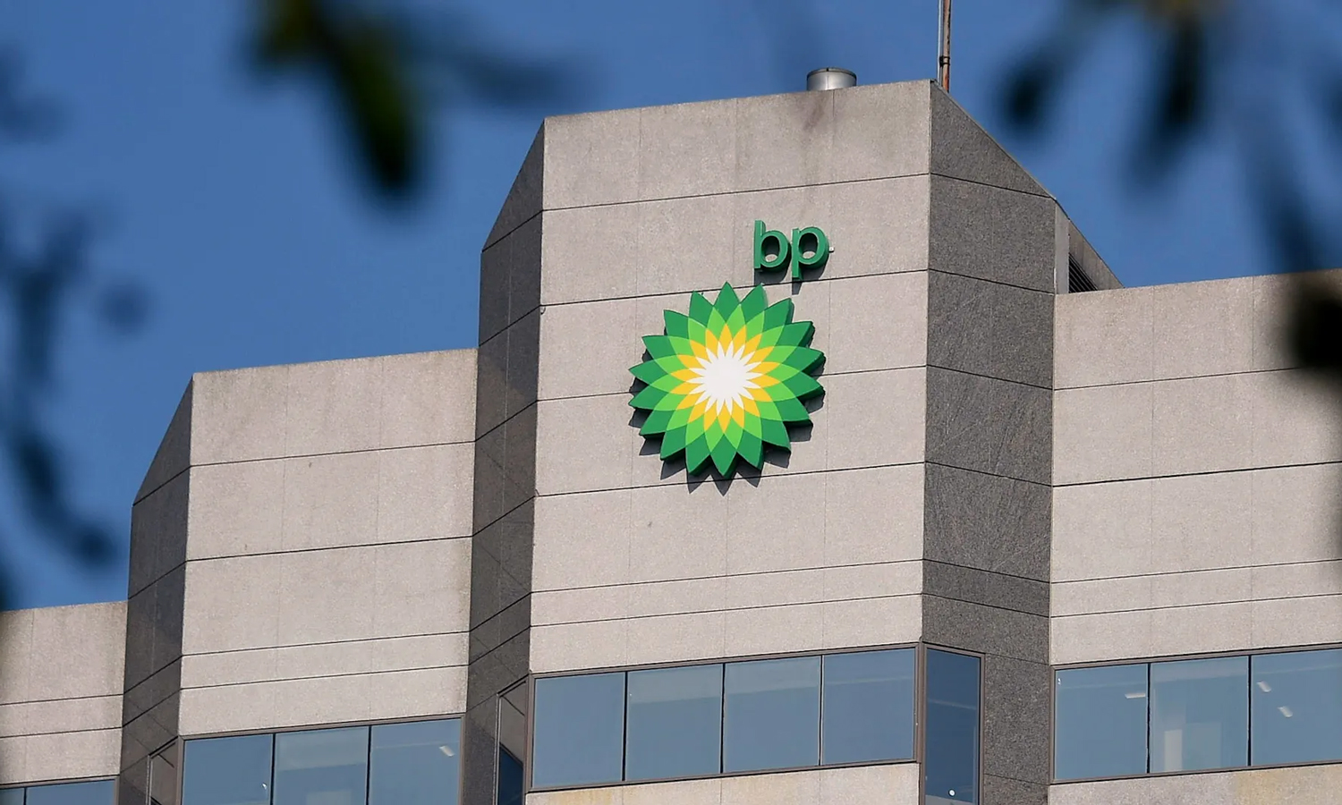 BP’den büyük karar: Binlerce çalışan işten çıkarılıyor!