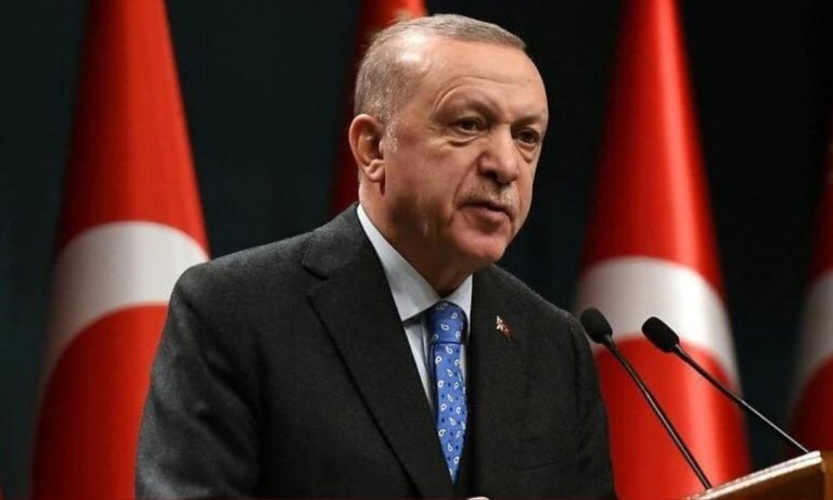 Erdoğan: Ulaşım yatırımlarımıza hız kesmeden devam ediyoruz!