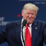 Trump’tan geri adım: Meksika tarifeleri ertelendi