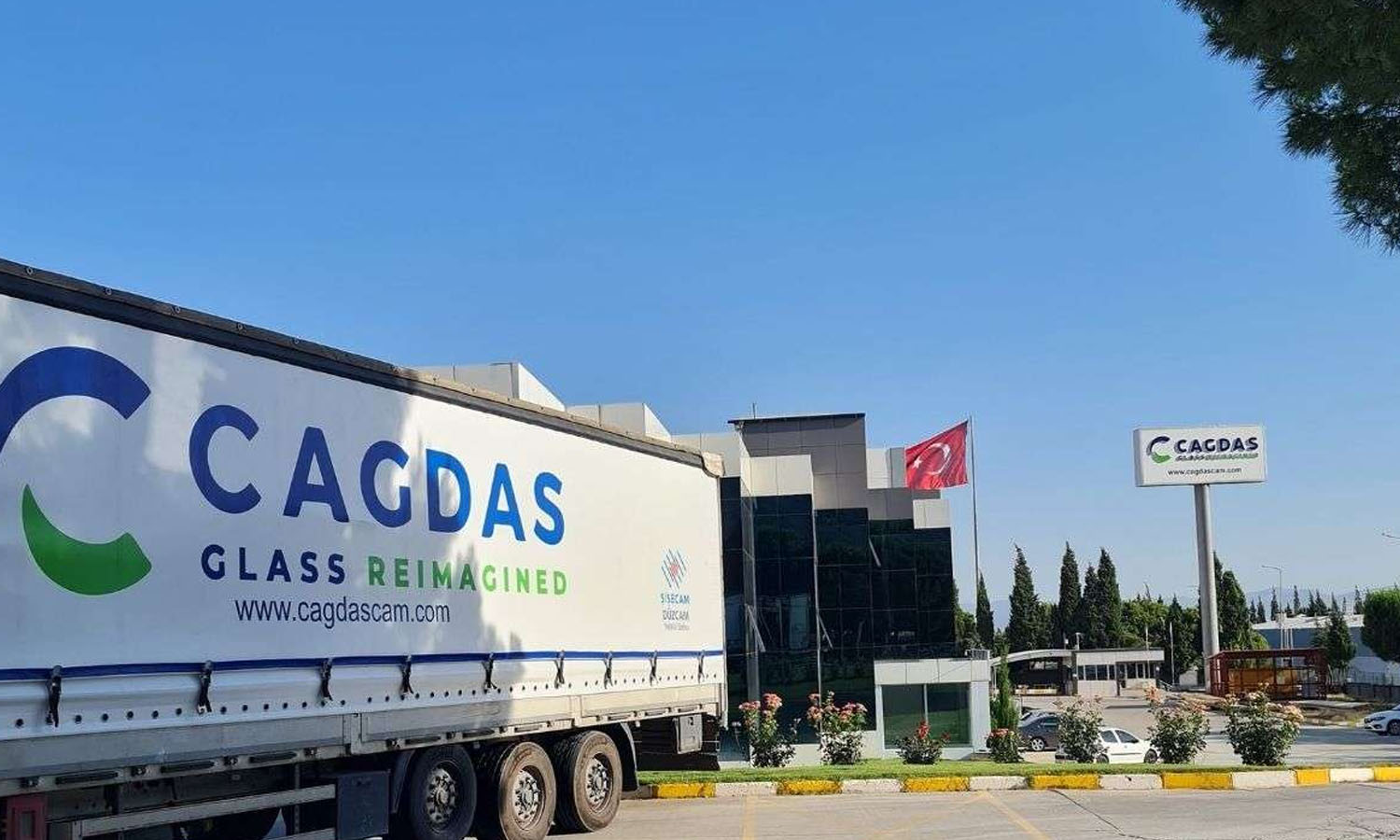 Çağdaş Cam (CGCAM) Smart Güneş’ten sipariş aldı