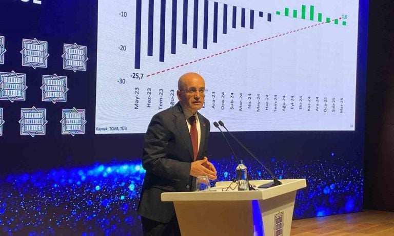 Şimşek: Sürdürülebilir büyüme yolunda güvenli adımlar atıyoruz